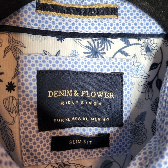 NWT Denim & Flower blue/white short sleeve button down shirt. Men's size XL - Picture 5 of 15
